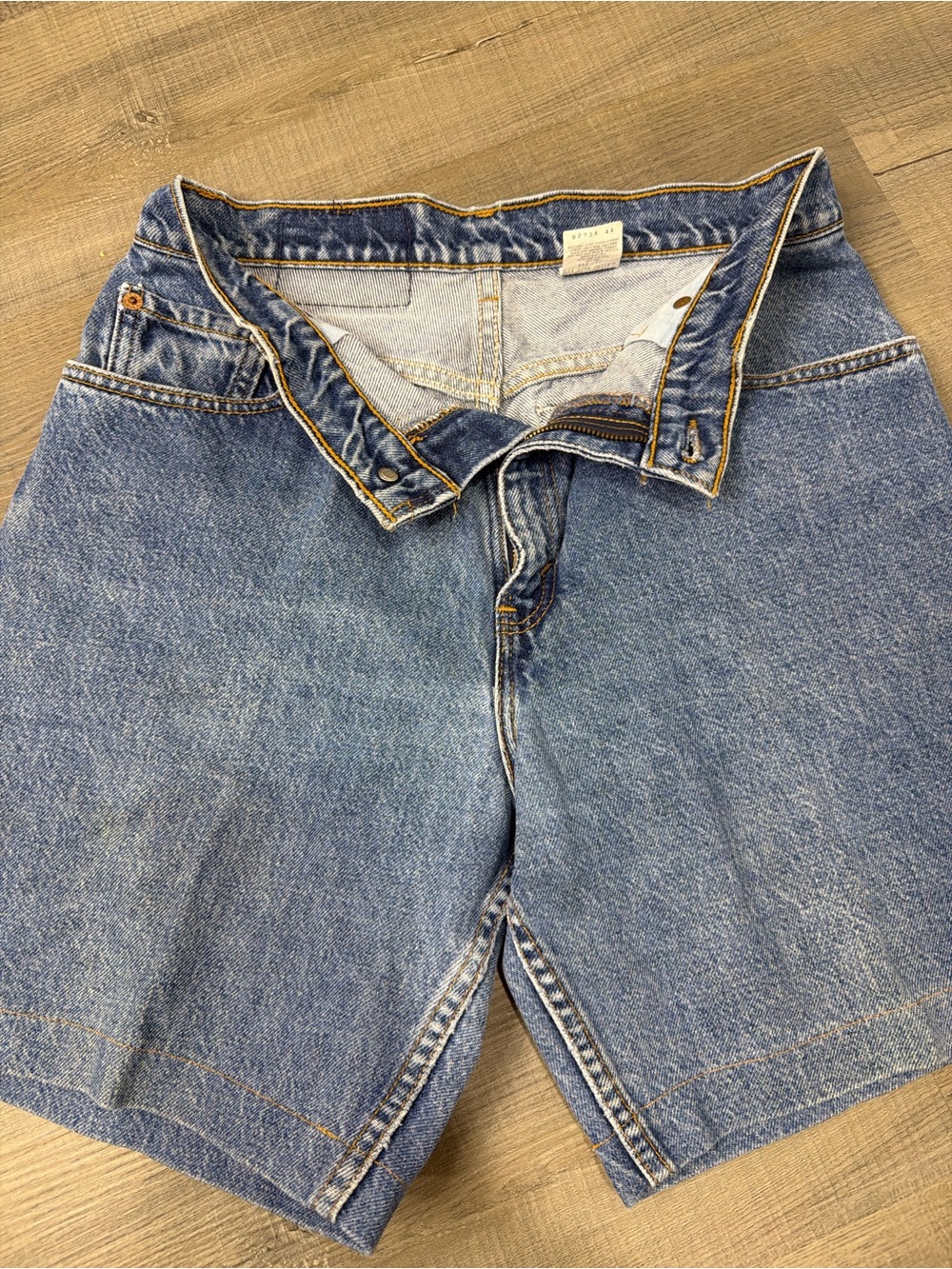 90s Vintage Levi's Blue Denim Boyfriend Shorts